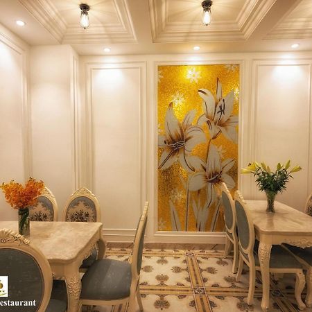 Tuong VI Hotel Saigon Ho Chi Minh-staden Exteriör bild